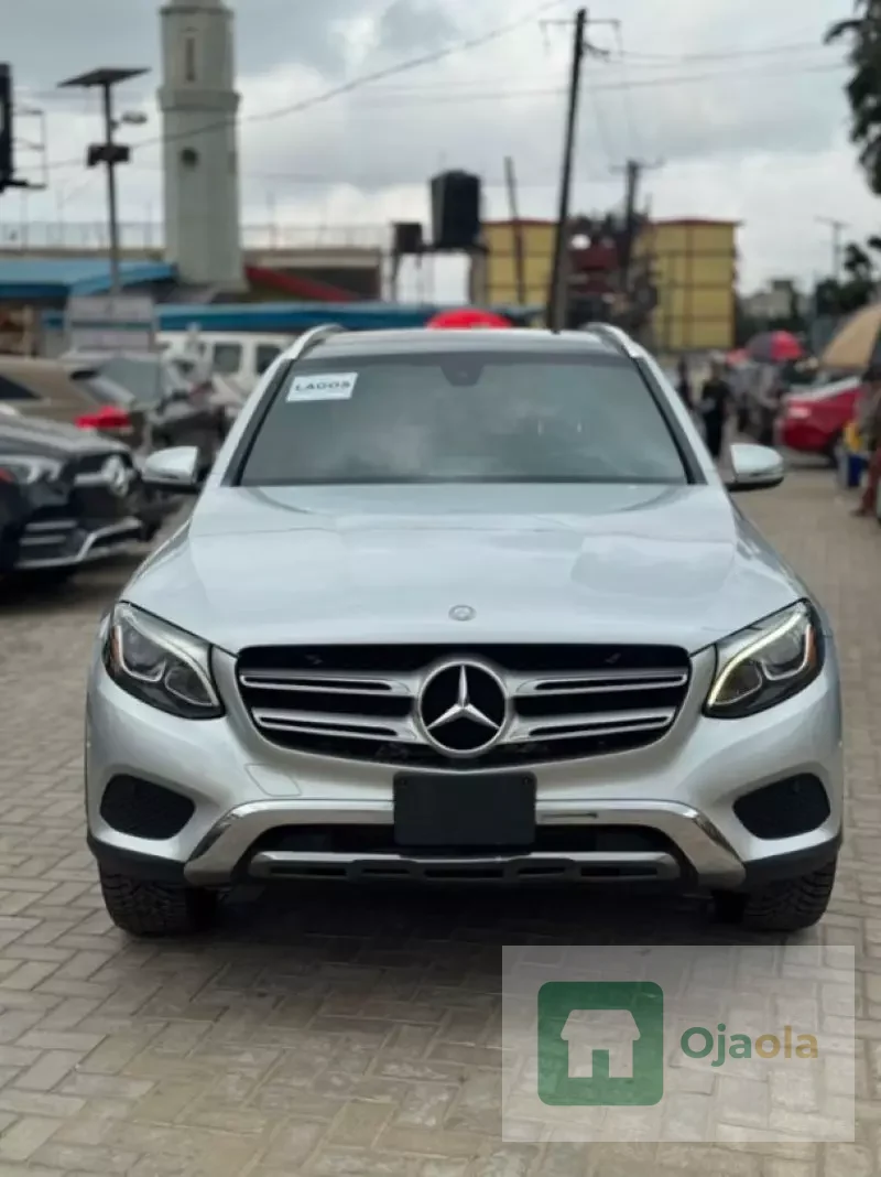 Mercedes-Benz GLC 300 - 2017